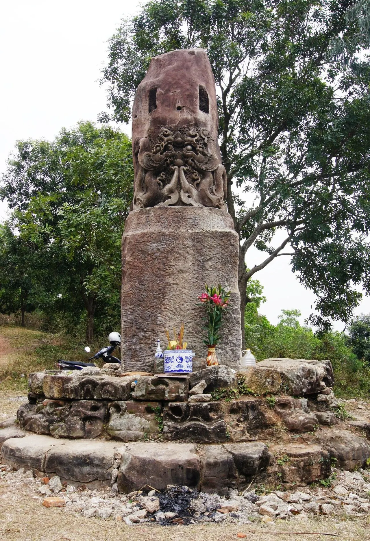 Chùa Dạm