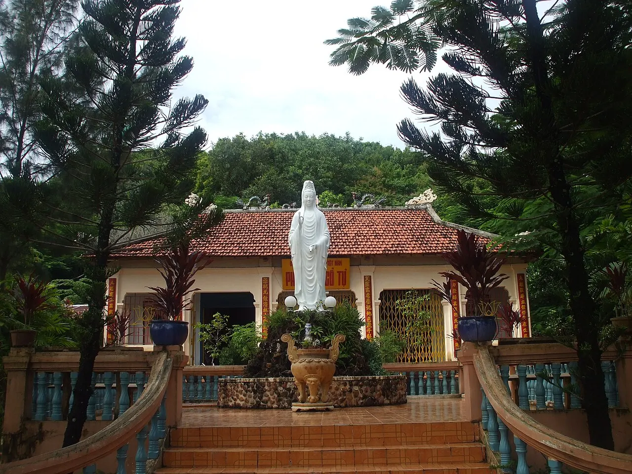 Phù Dung cổ tự